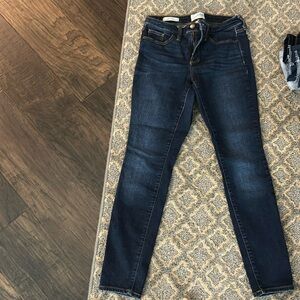 Universal Thread jeans size 27